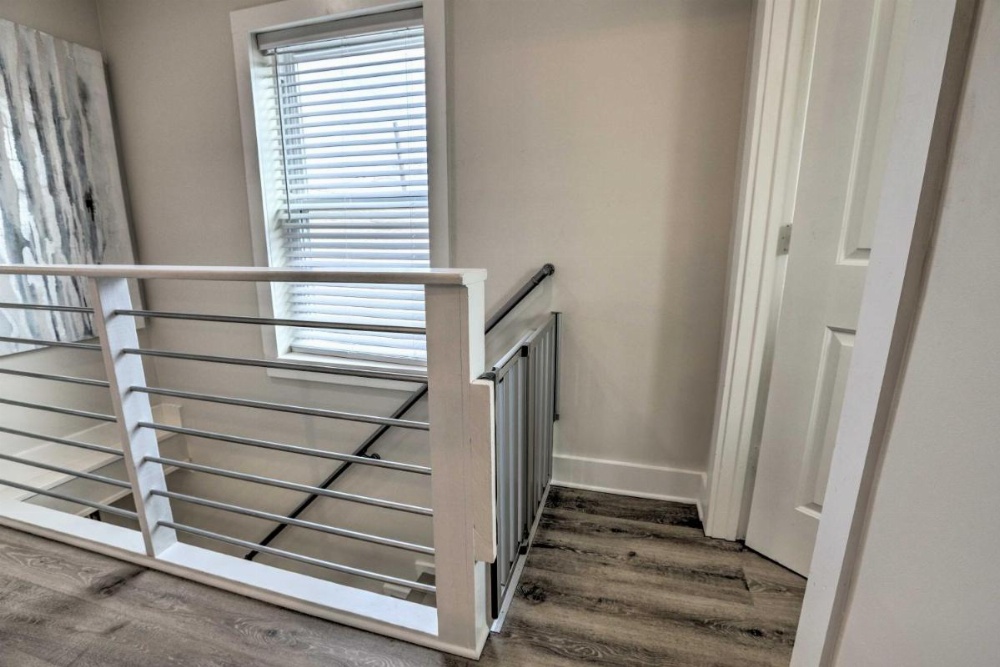 Dog-Friendly Galveston Home - Walk to Beach! Image 18